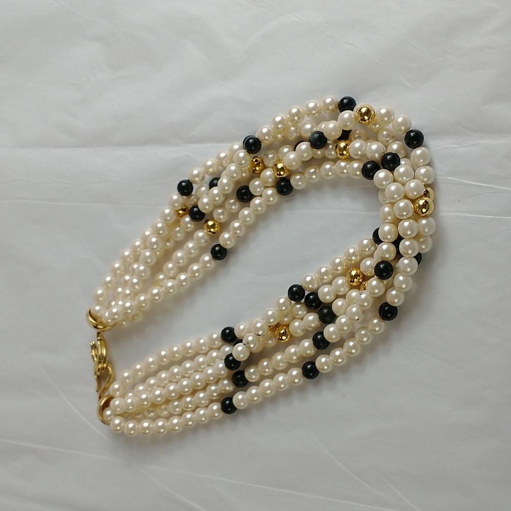 Pearl necklace vintage choker black beads pearls faux signed Richelleu